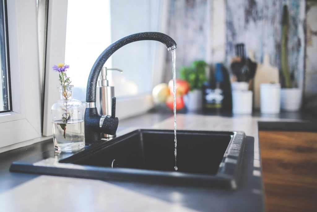 water kitchen black design